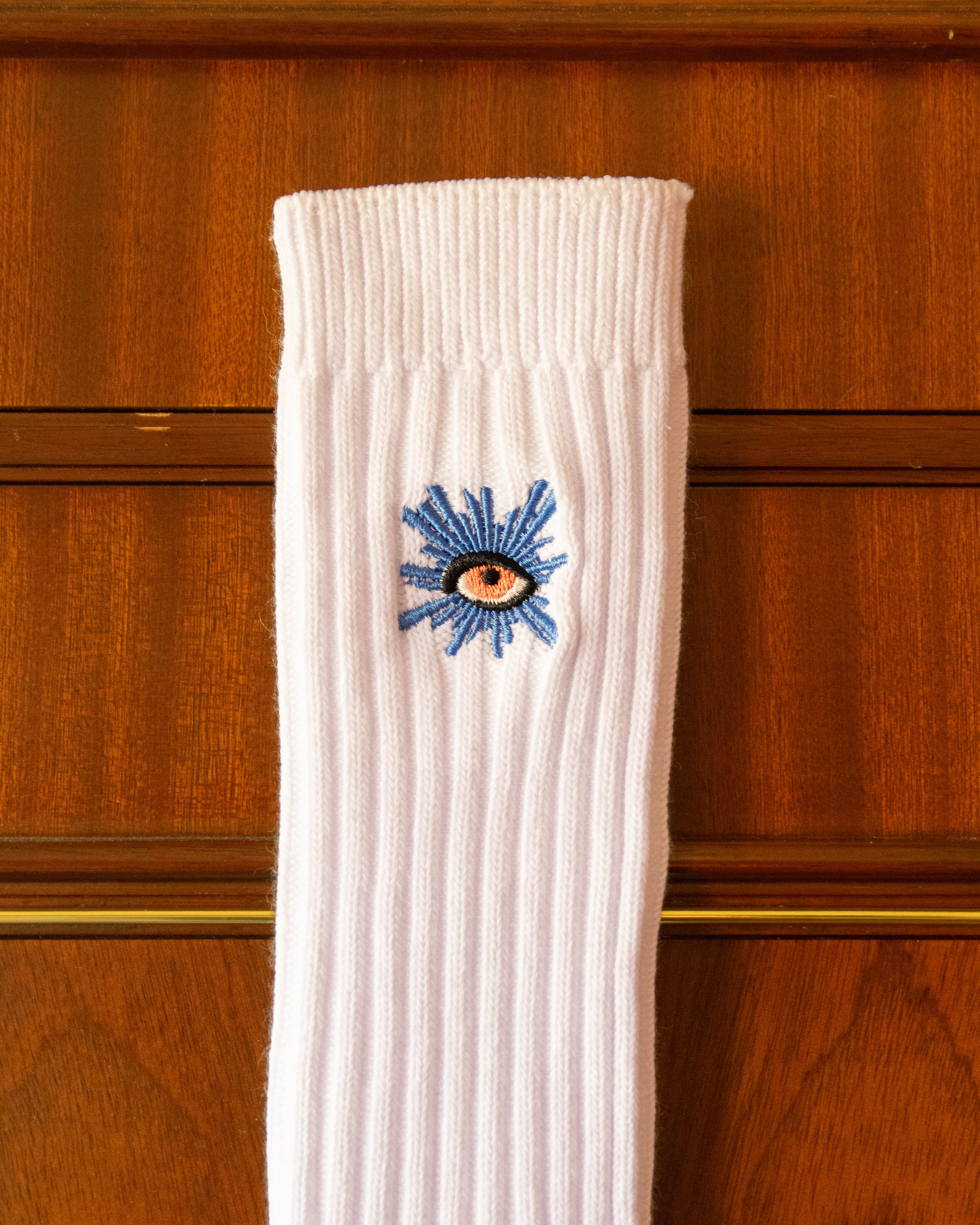 ALL-SEEING SOCKS - WHITE - Image 3