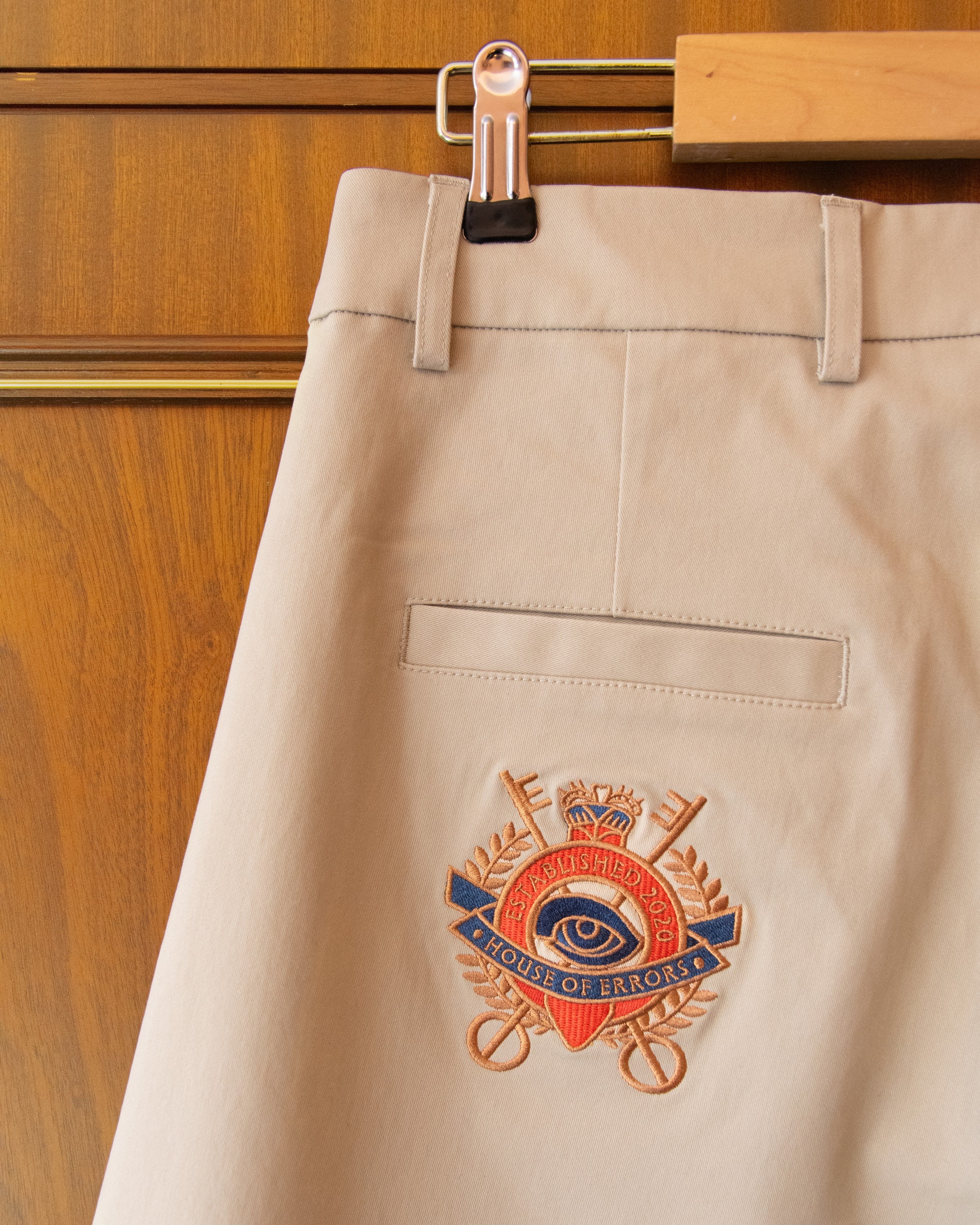 CROWN TROUSERS IN CREAM - Image 4