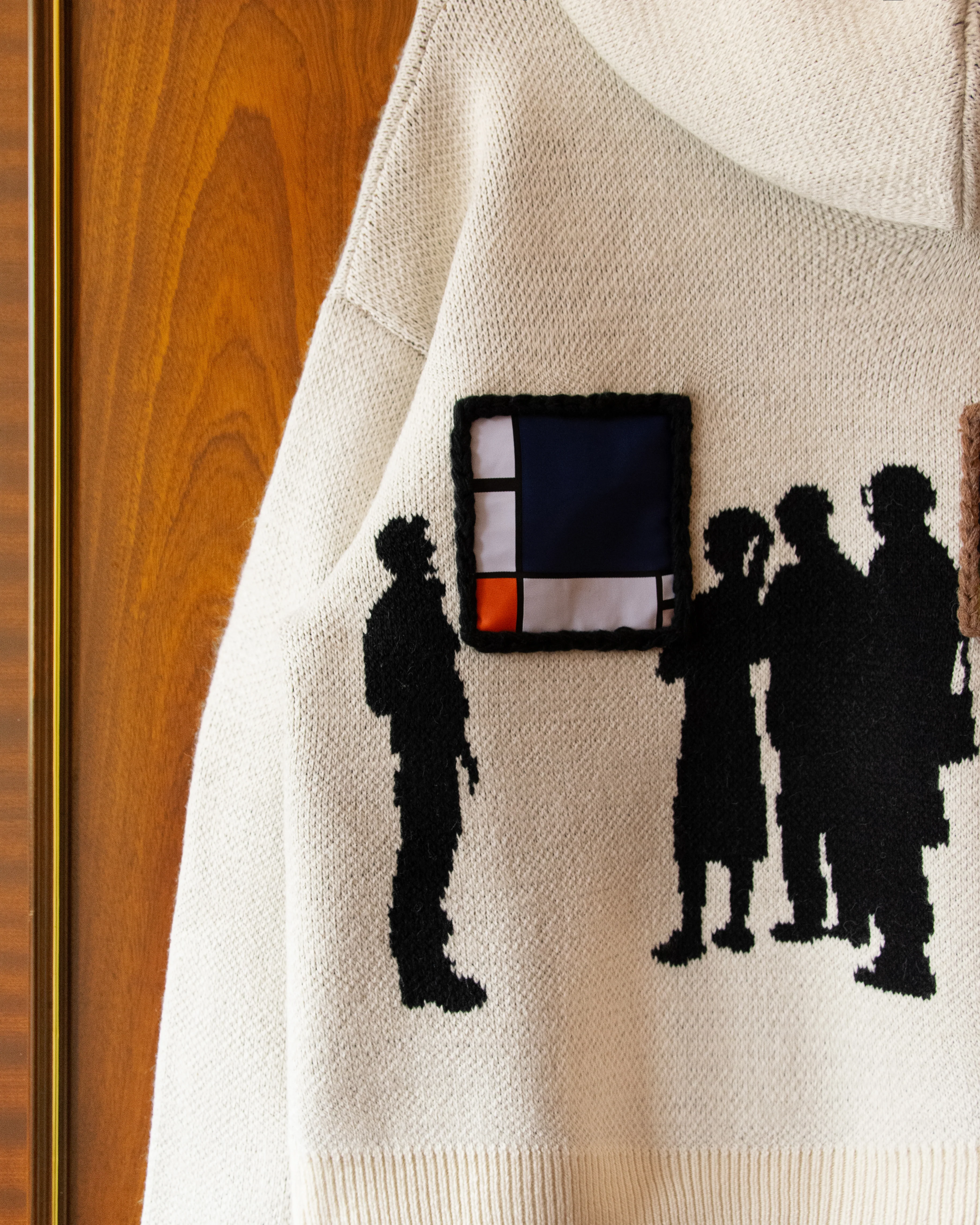 KNITTED GALLERY HOODIE - Image 7