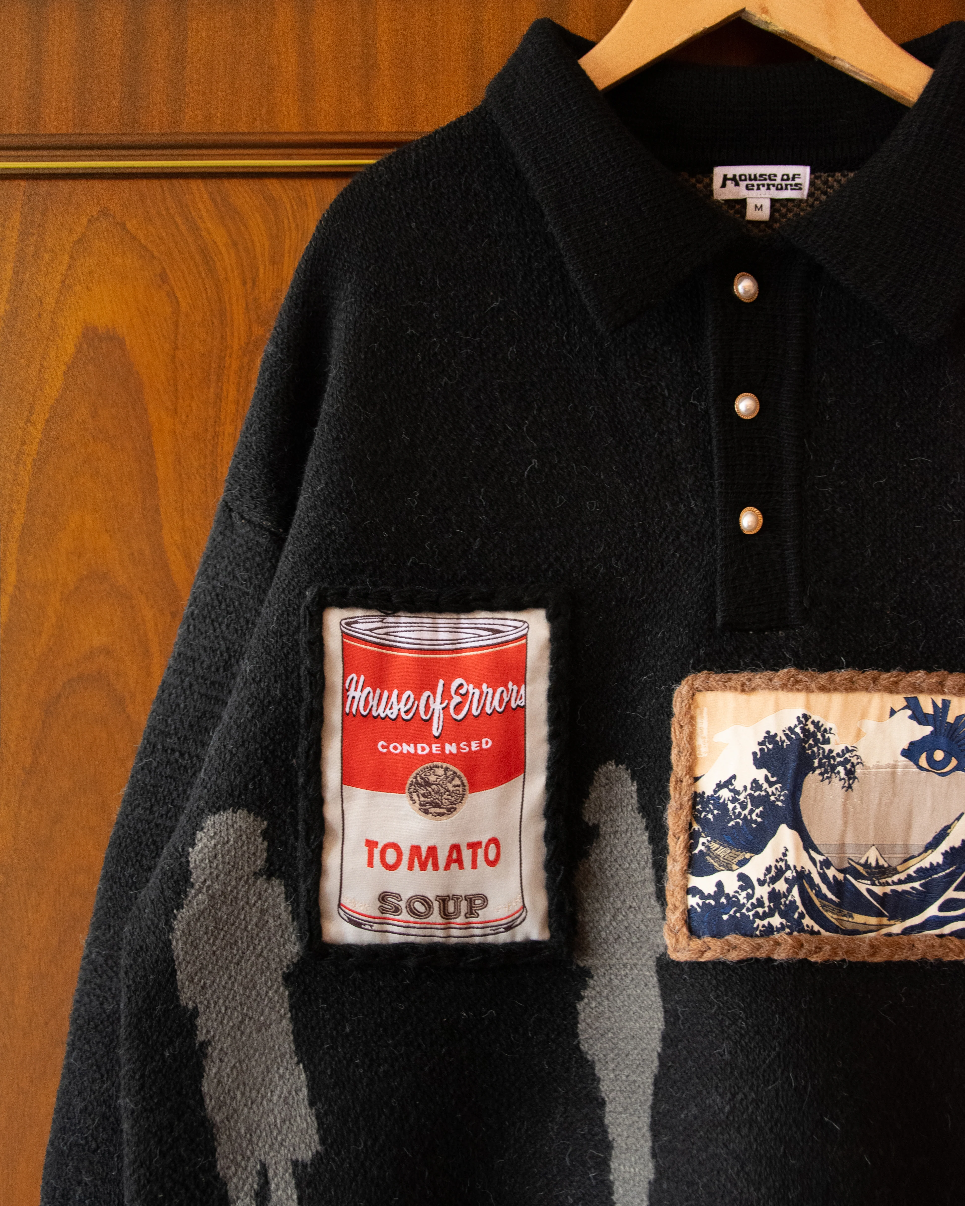 KNITTED GALLERY SWEATER IN BLACK - Image 4