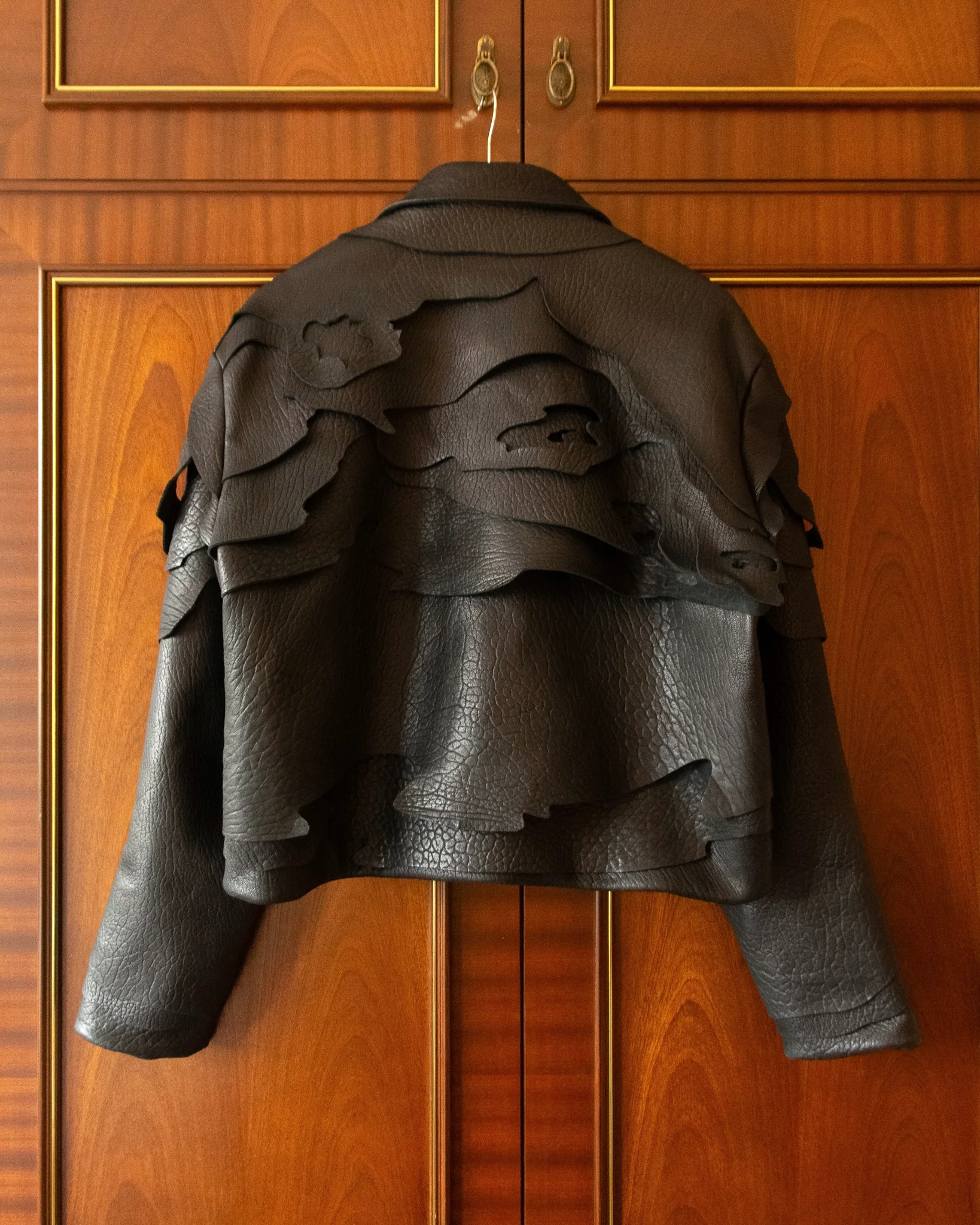 BLACK LEATHER TOPO JACKET - Image 3