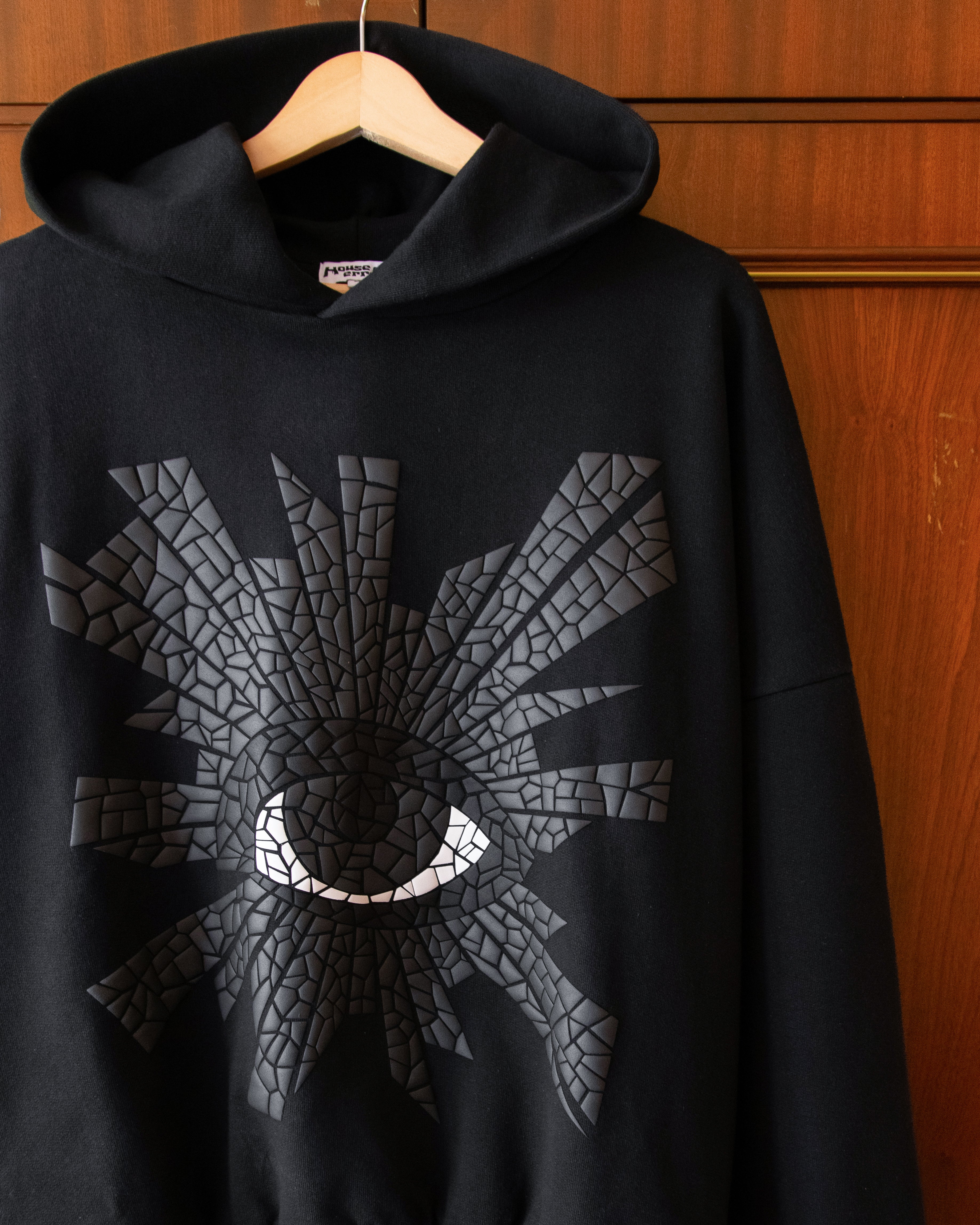 MOSAIC ALL-SEEING HOODIE IN BLACK - Image 3