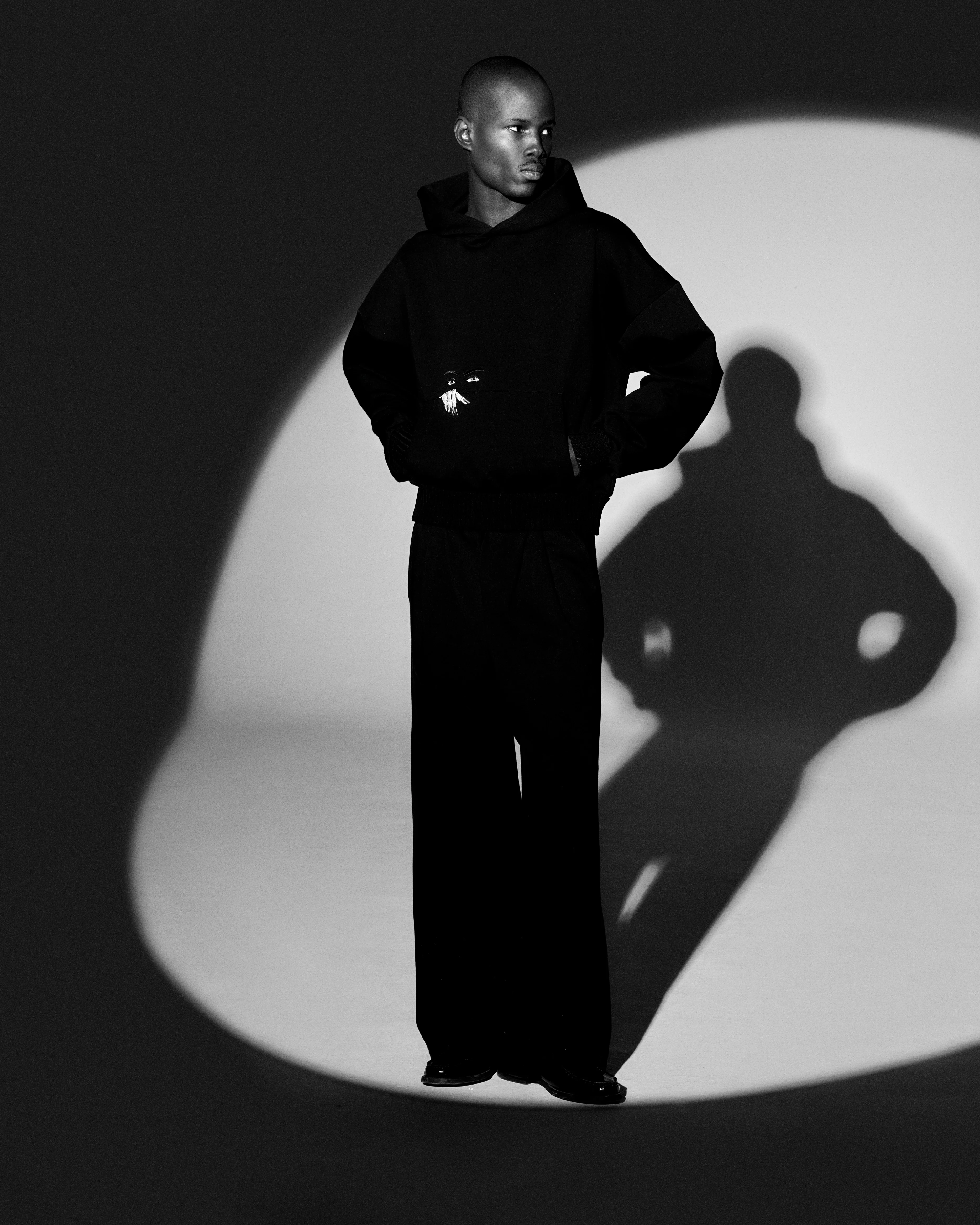 PLEATED JOGGERS IN BLACK - Image 3