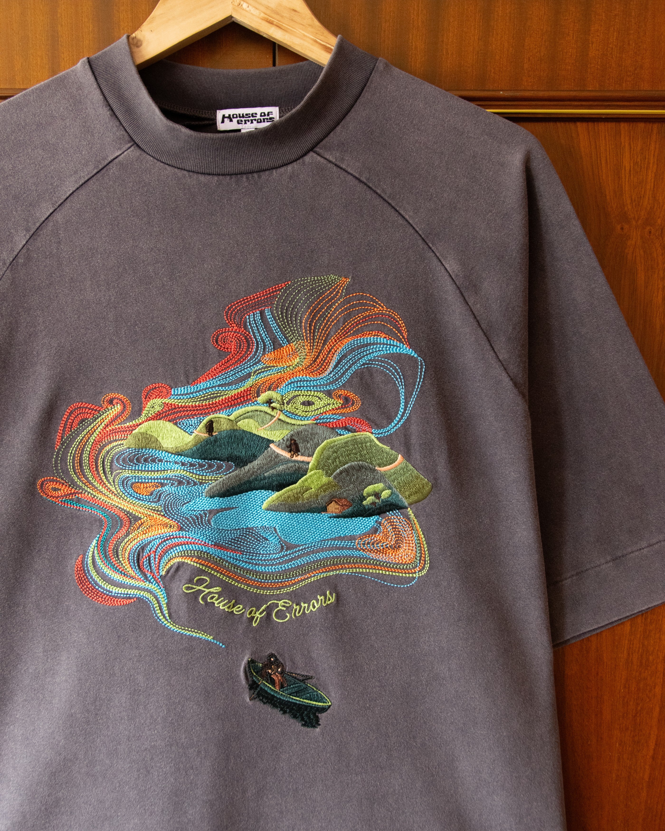 VISIONS ADRIFT TEE - Image 3